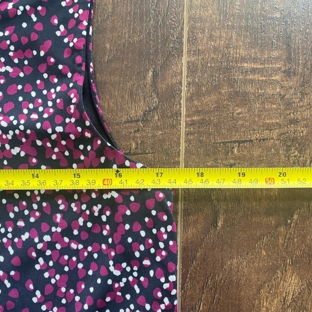 Melanie Lyne Burgundy Sleeveless Printed Top Small - Picture 7 of 9